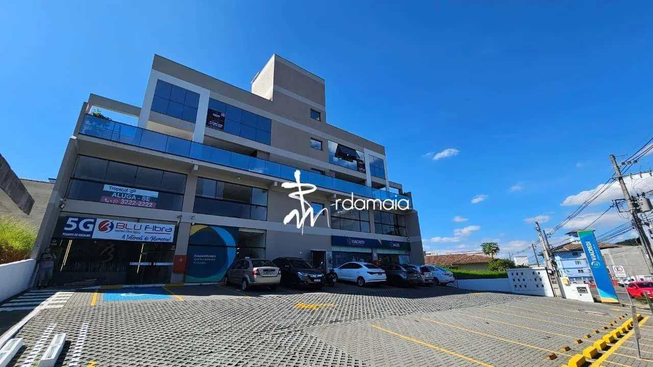 ?? SALA COMERCIAL! #RdaMaiaAluga Sala Comercial - Bairro da Velha (R Caçadores)?? — foto 2