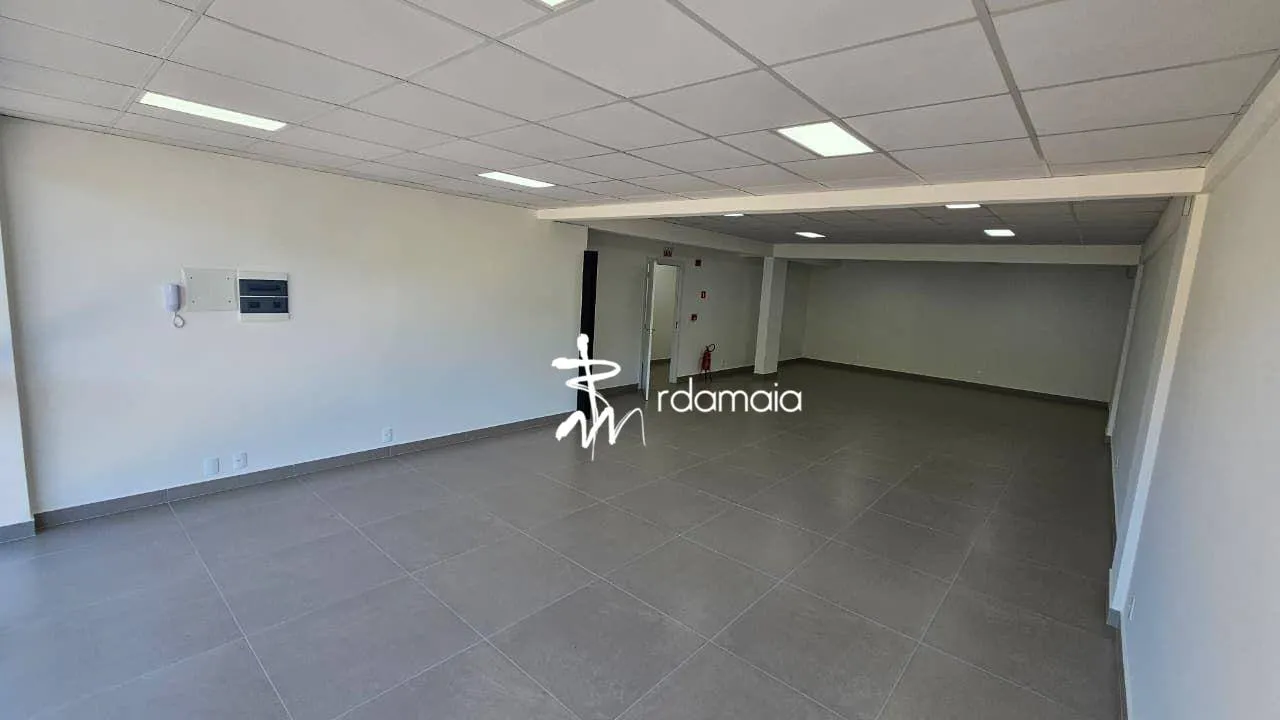 ?? SALA COMERCIAL! #RdaMaiaAluga Sala Comercial - Bairro da Velha (R Caçadores)?? — foto 7