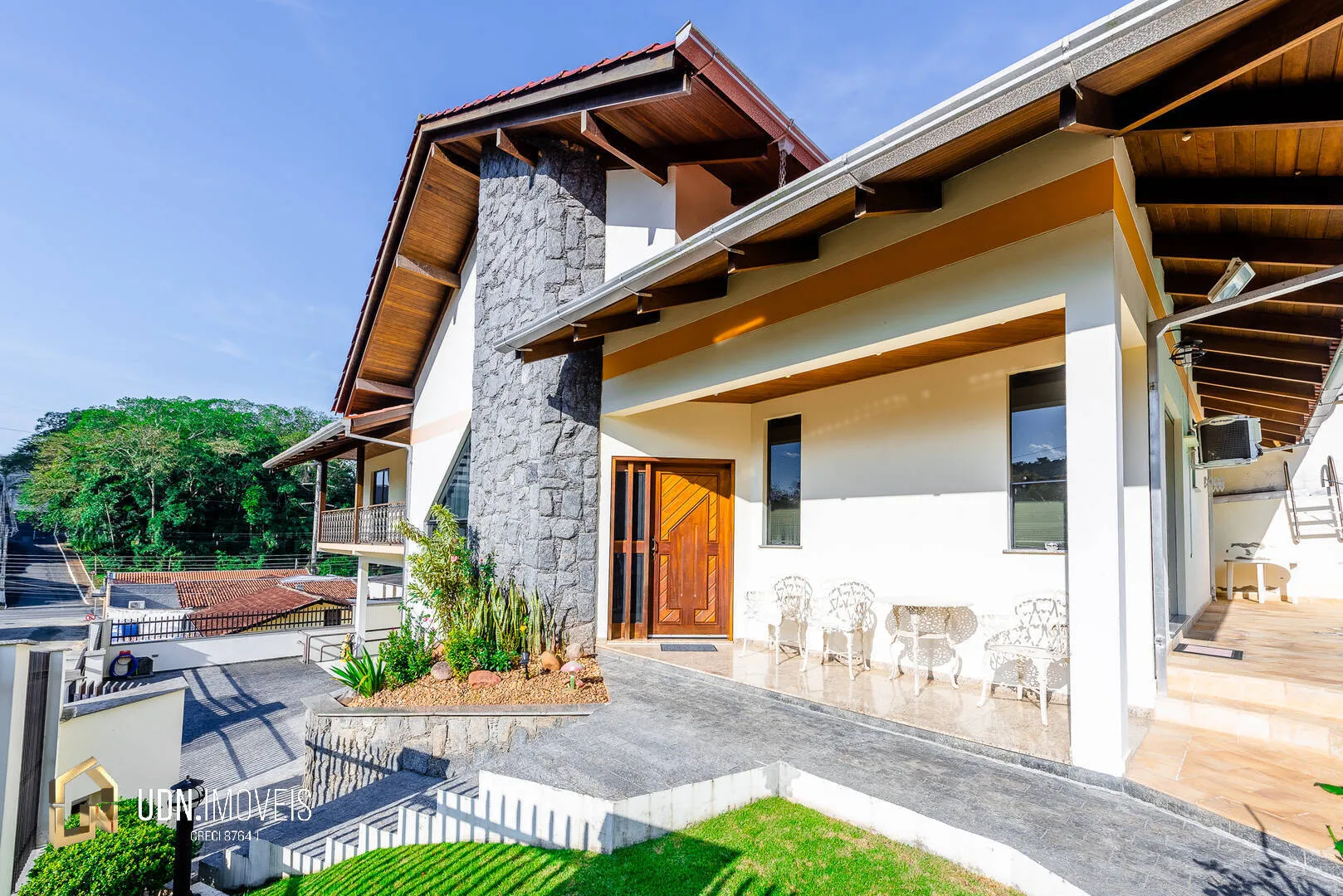 Casa semi mobiliada venda no bairro Velha, Blumenau - SC — foto 2