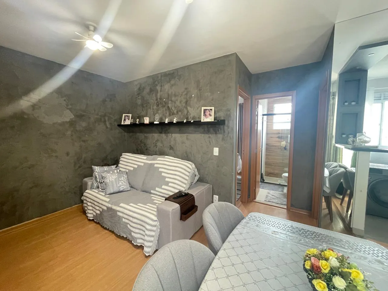 Apartamento à venda com 2 quartos, 1 vaga, 40m² na Rodovia BR-101 no Serraria, São José