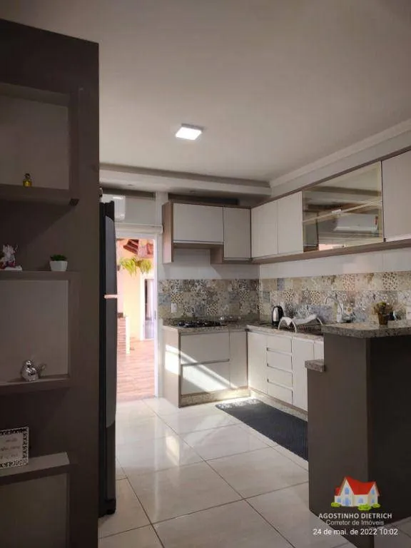 Imperdivel! 02 Sobrados Residenciais C/Aprox.310,00 m2+Moveis +Terreno de 360m2 No Aventureiro! — foto 7