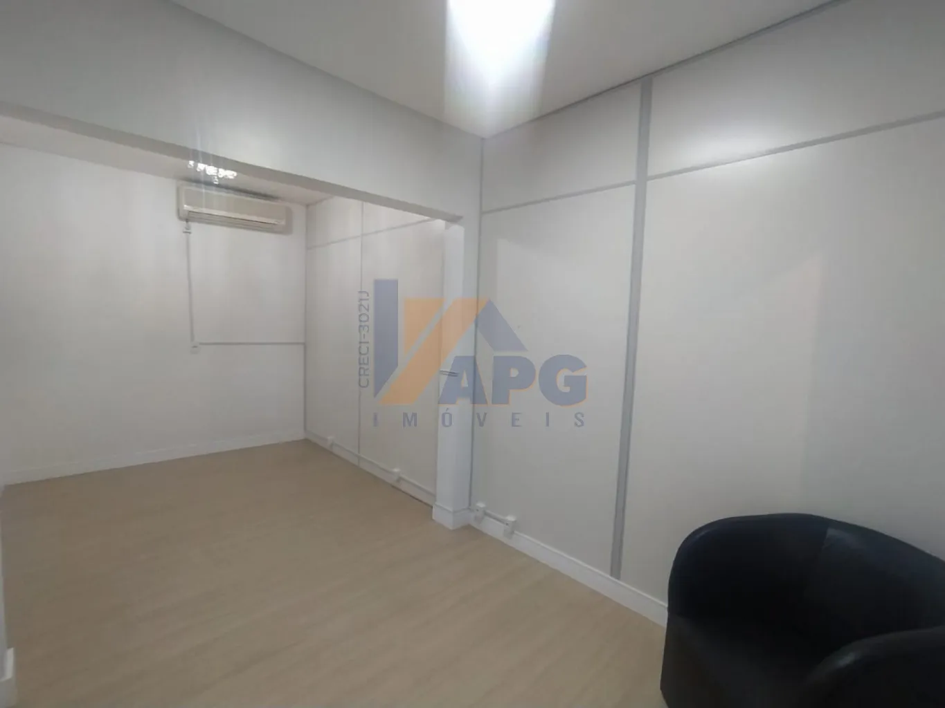 Sala comercial no Centro - foto 1