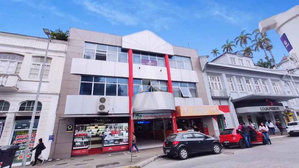 Sala para alugar por R$ 500.00, 24.68 m2 - CENTRO - JOINVILLE/SC - foto 1