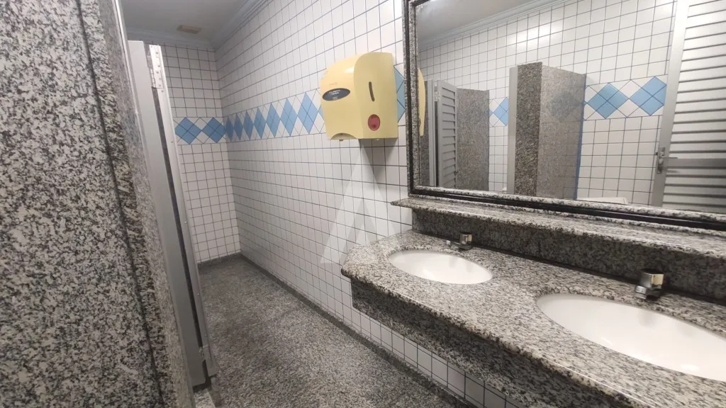 Sala para alugar por R$ 850.00, 41.49 m2 - CENTRO - JOINVILLE/SC — foto 5