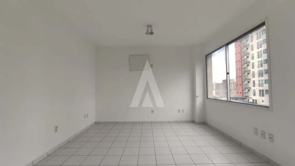 Sala para alugar por R$ 900.00, 47.44 m2 - CENTRO - JOINVILLE/SC — foto 6
