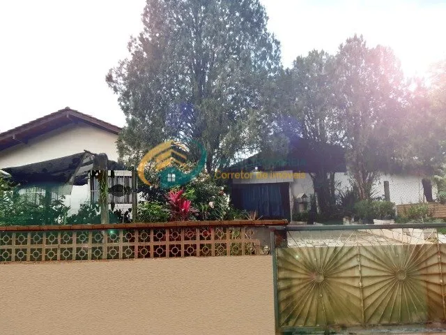 Casa · à venda · 3 quartos · 244m² · Velha, Blumenau
