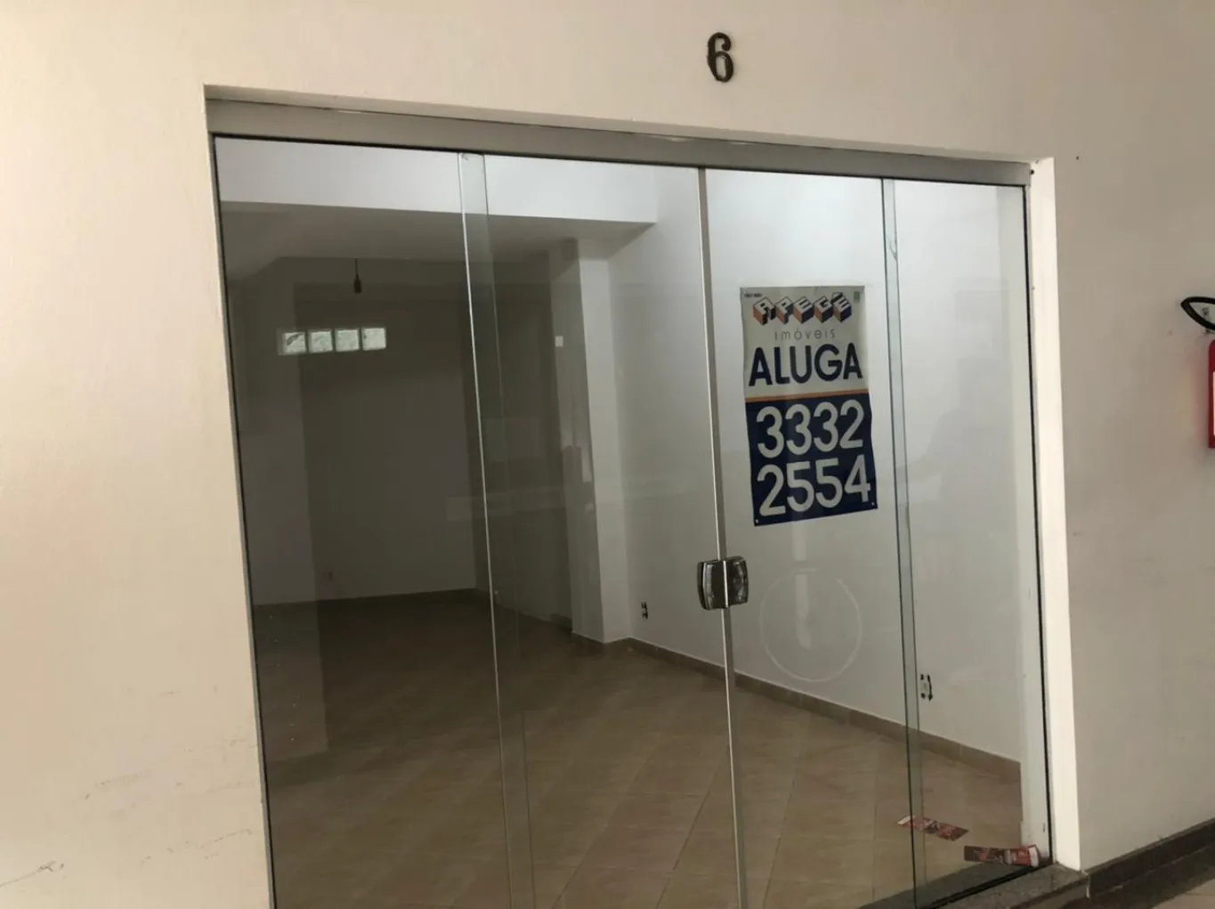 Salas Comerciais para alugar, com aproxidamente 25 m - Centro de Gaspar. - foto 1