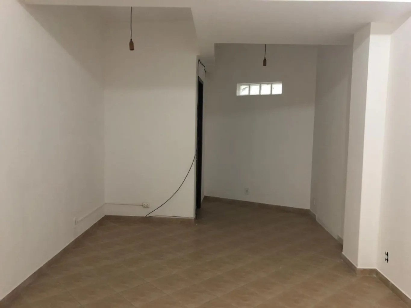 Salas Comerciais para alugar, com aproxidamente 25 m - Centro de Gaspar. — foto 3