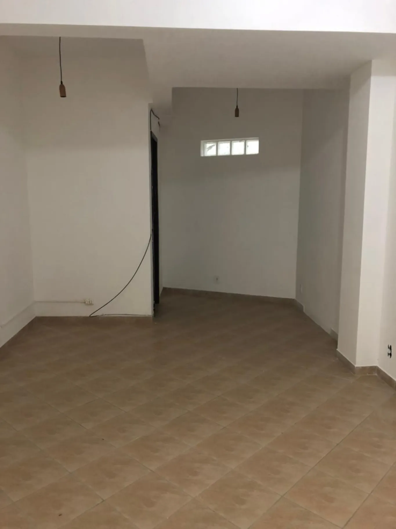 Salas Comerciais para alugar, com aproxidamente 25 m - Centro de Gaspar. — foto 4