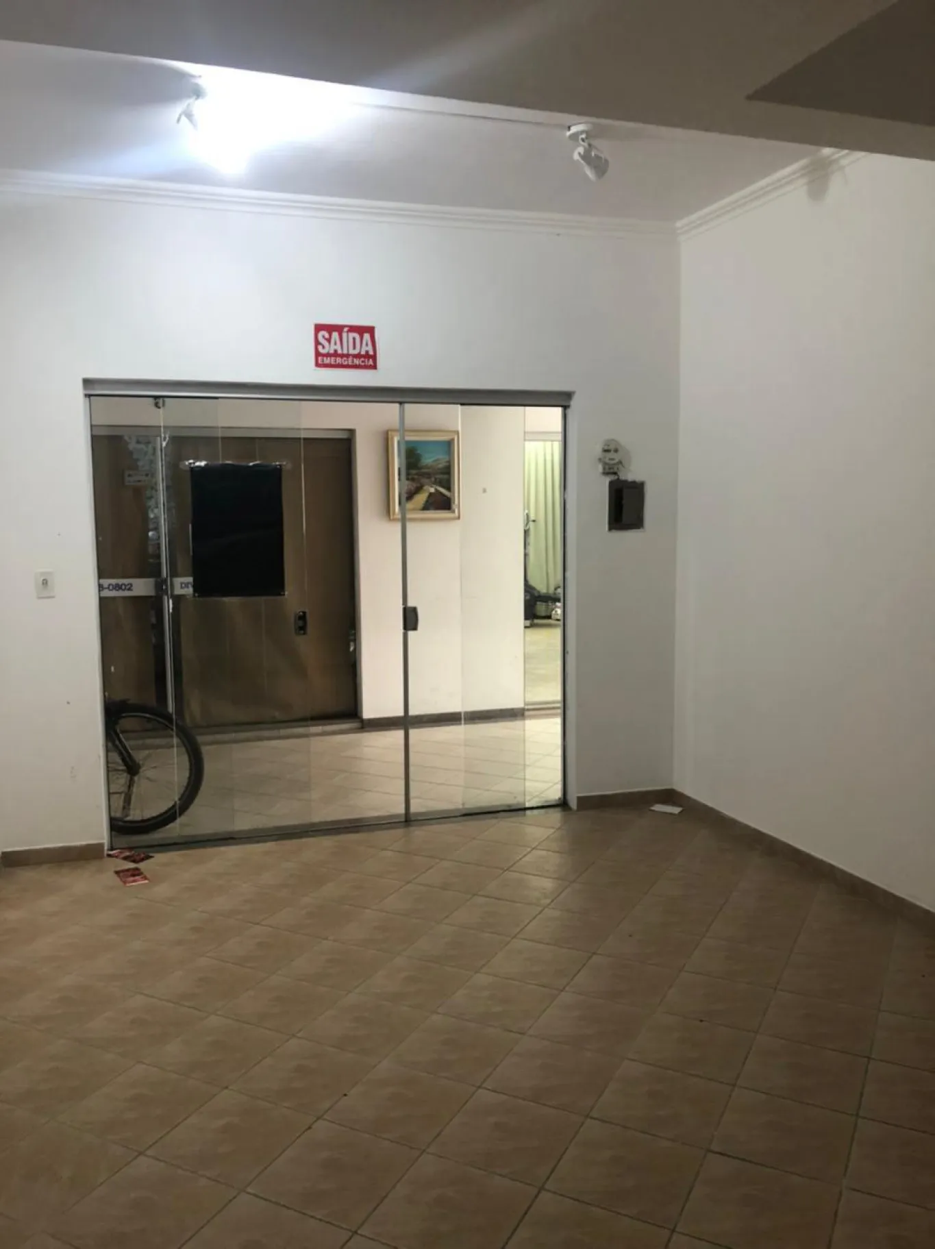 Salas Comerciais para alugar, com aproxidamente 25 m - Centro de Gaspar. — foto 6