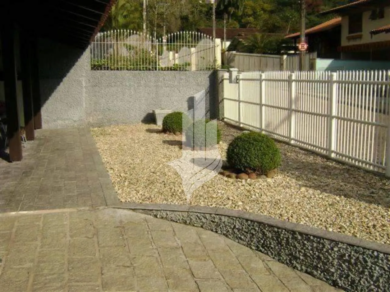 Excelente casa a venda no bairro Velha, com 630m de terreno com 270m de área construída. — foto 4