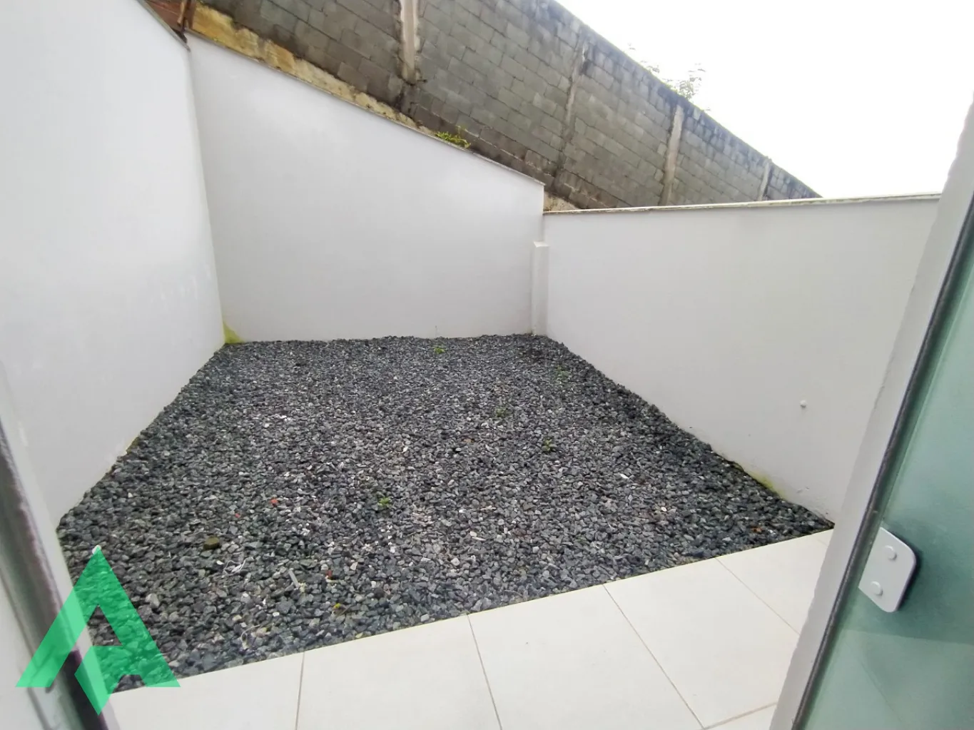Sobrado com 2 suítes à venda por R$ 350.000,00 - Bairro Itoupavazinha - Blumenau/SC — foto 7