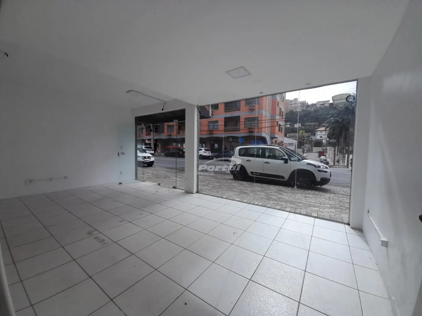 Loja térrea disponível para locação no bairro Vila Nova - Blumenau/SC. — foto 4