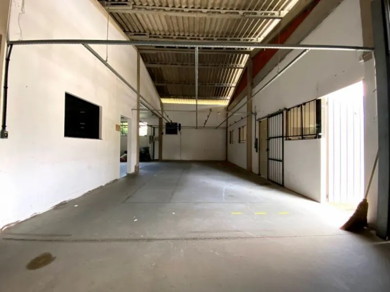 GALPÃO INDUSTRIAL - CENTRO ASCURRA - 290,00 M2 — foto 6