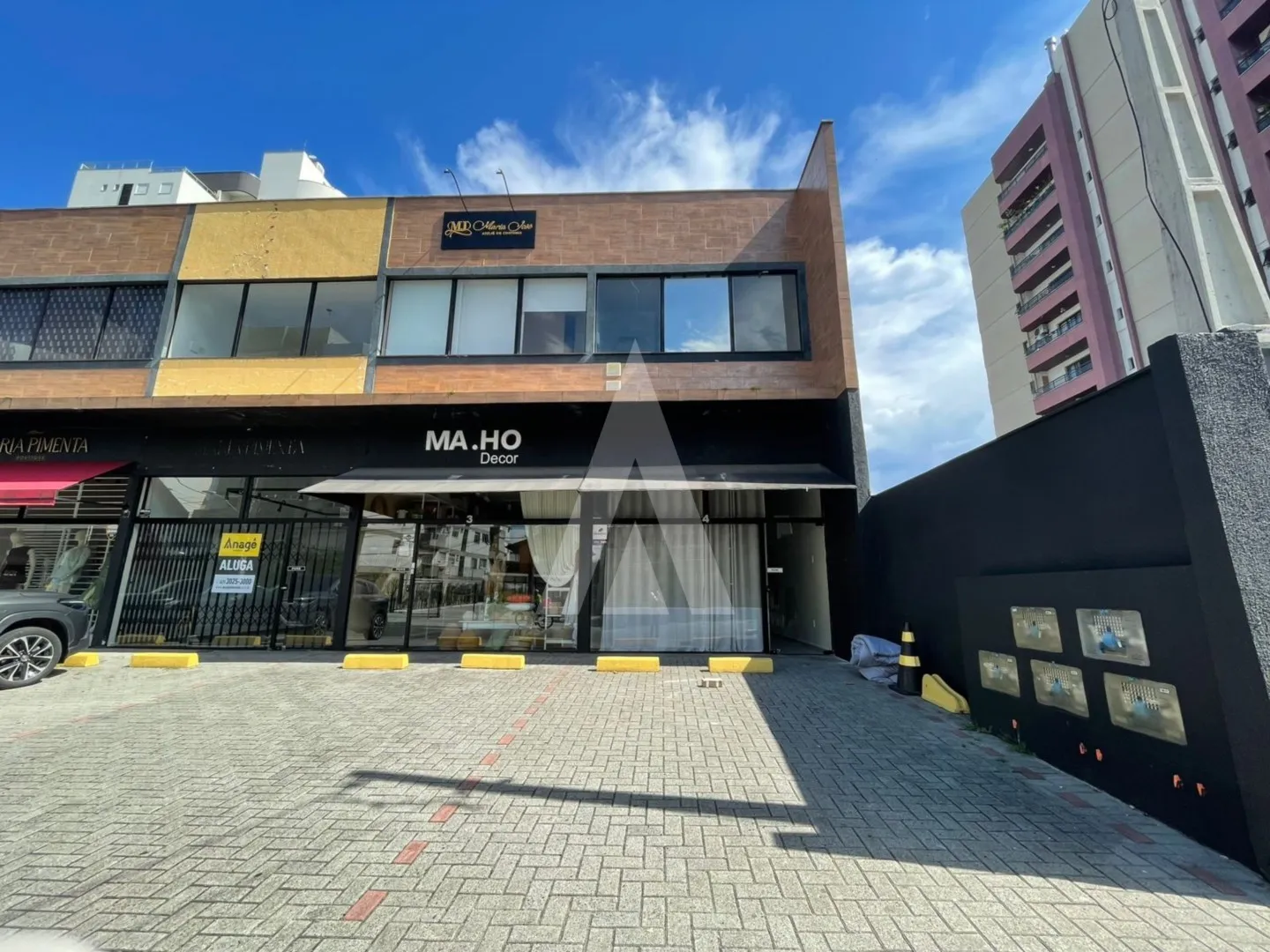 Loja com mezanino no centro de Joinville com 73m. — foto 2