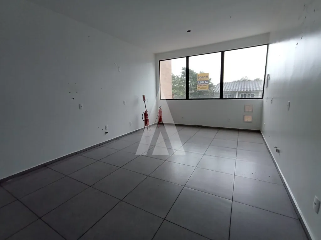 Loja com mezanino no centro de Joinville com 73m. — foto 7