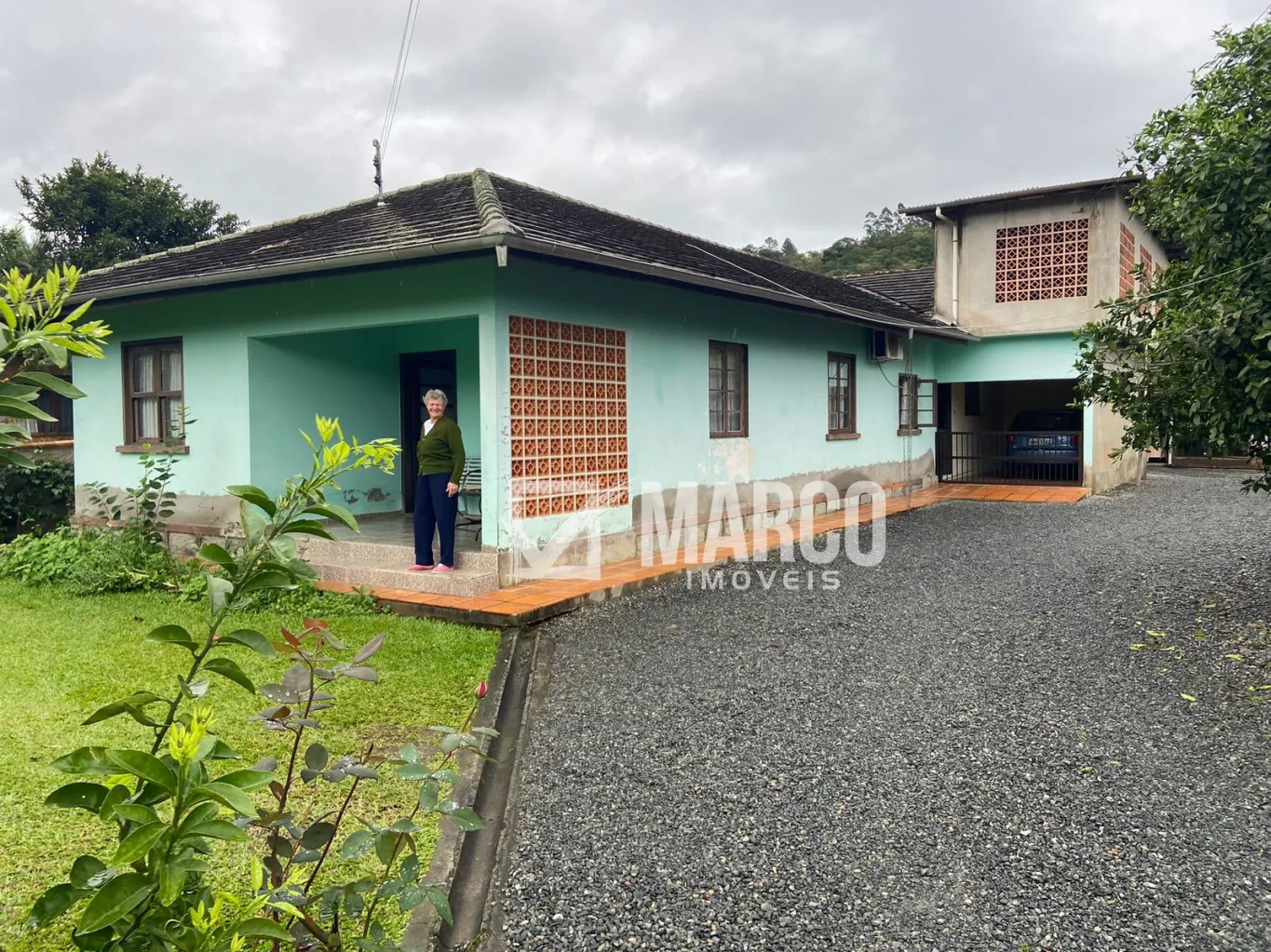 Casa em Testo Alto com amplo terreno na rota enxaimel - foto 1