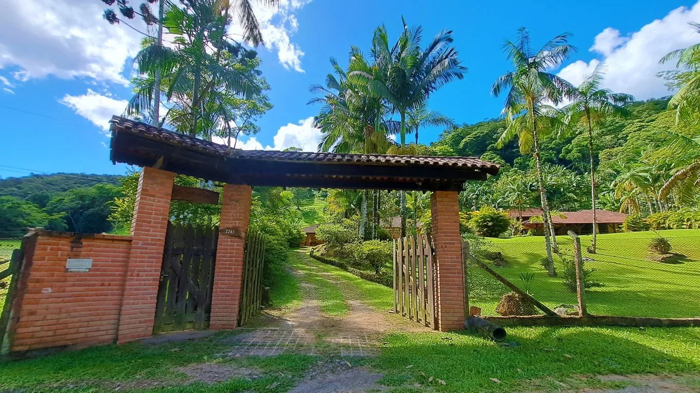 Imóvel Rural à venda com 6 quartos e 6 suítes, 244000m² no Progresso, Blumenau — foto 3