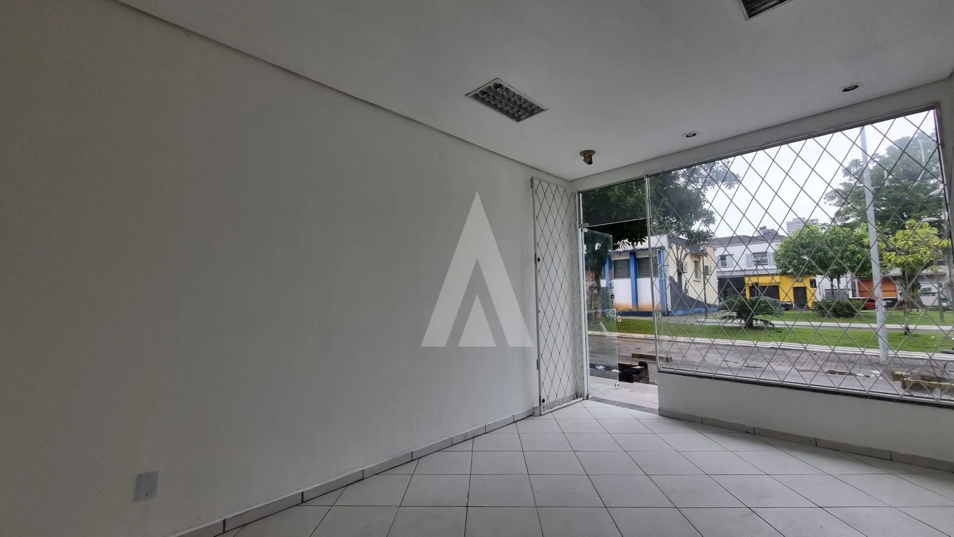 Sala comercial, com 15,53 m no Centro de Joinville. — foto 7