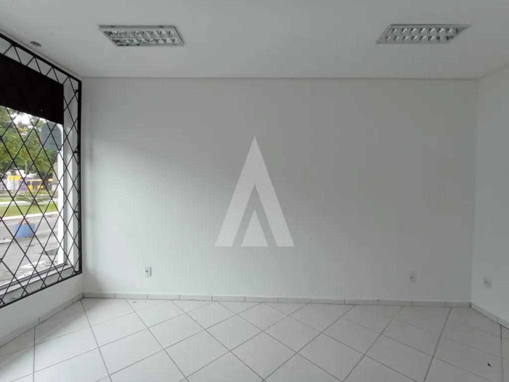 Loja comercial localizada no Centro com 15 m com 1 sala — foto 7