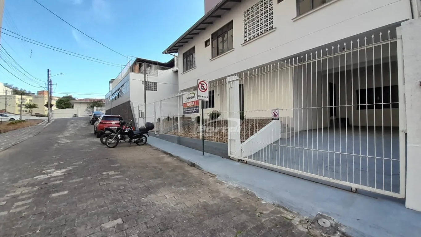 Casa 3 dormitórios disponível para locação no Bairro Ponta Aguda Blumenau — foto 3