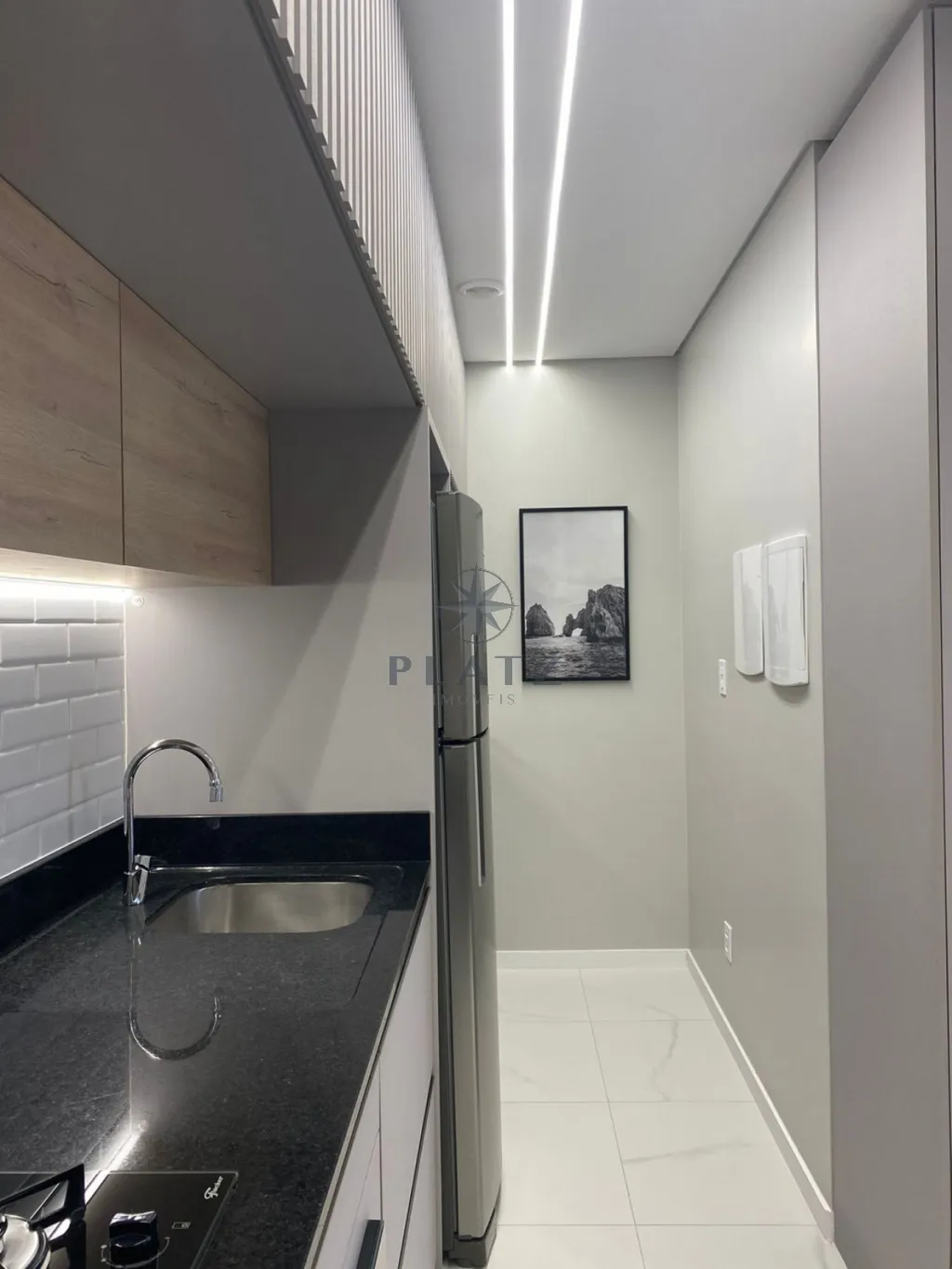 Apartamento Alto Padrão novo mobiliado e decorado contendo 40m de área privativa e uma vaga de garagem coberta. — foto 7