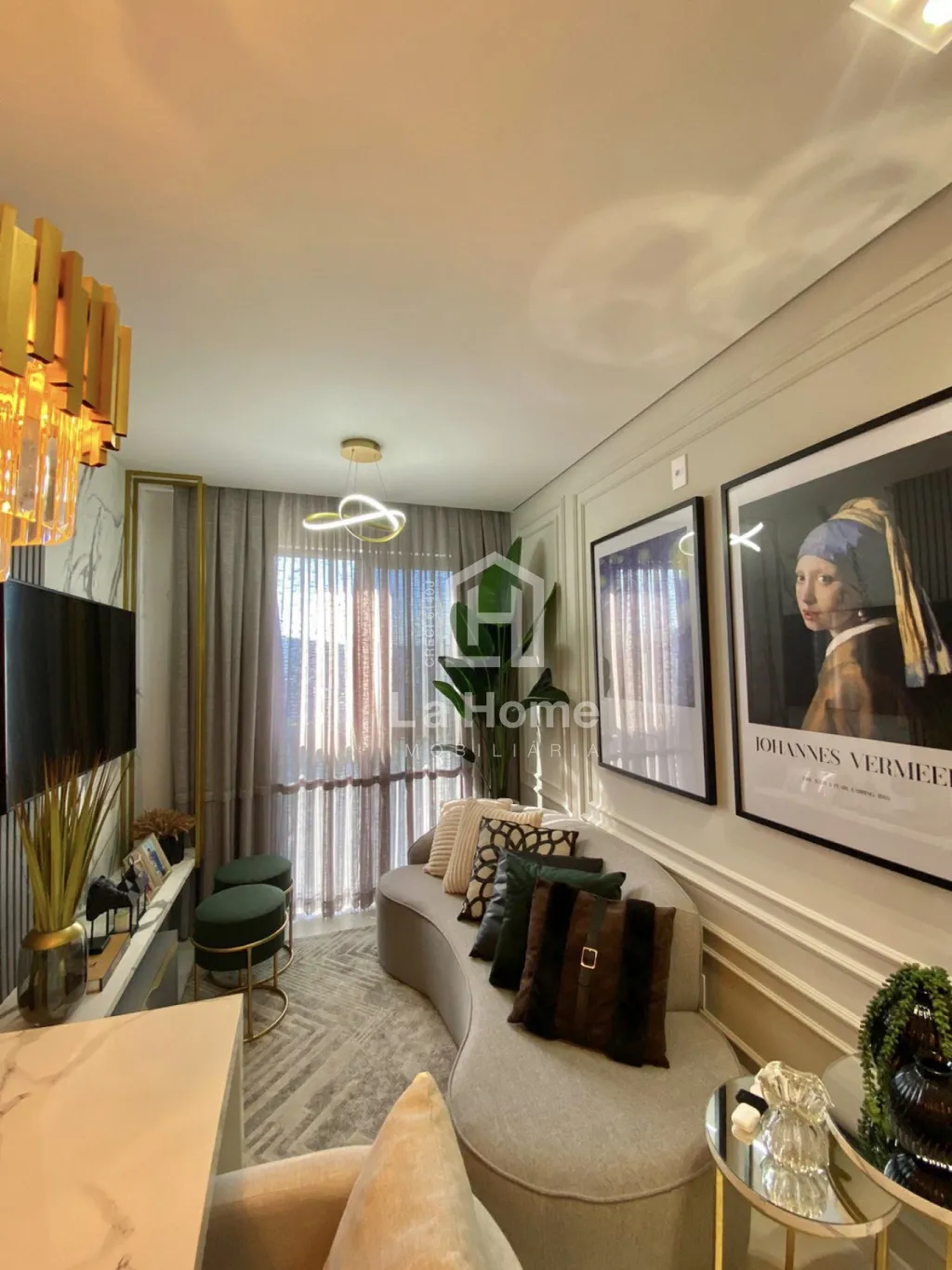 Apartamento finamente mobiliado e decorado no Bairro Victor Konder — foto 2
