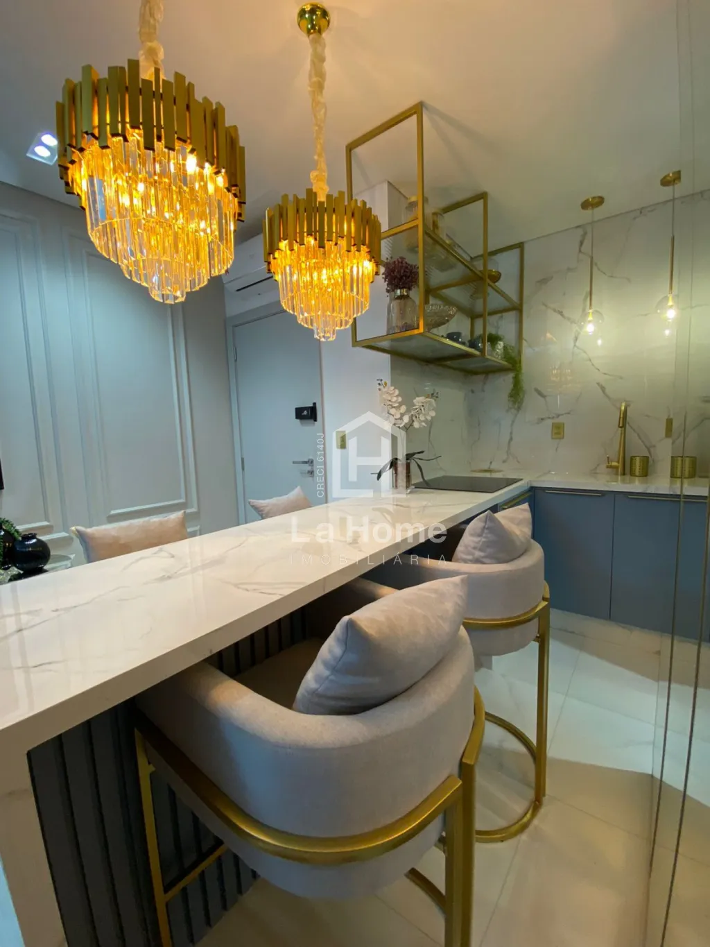 Apartamento finamente mobiliado e decorado no Bairro Victor Konder — foto 4