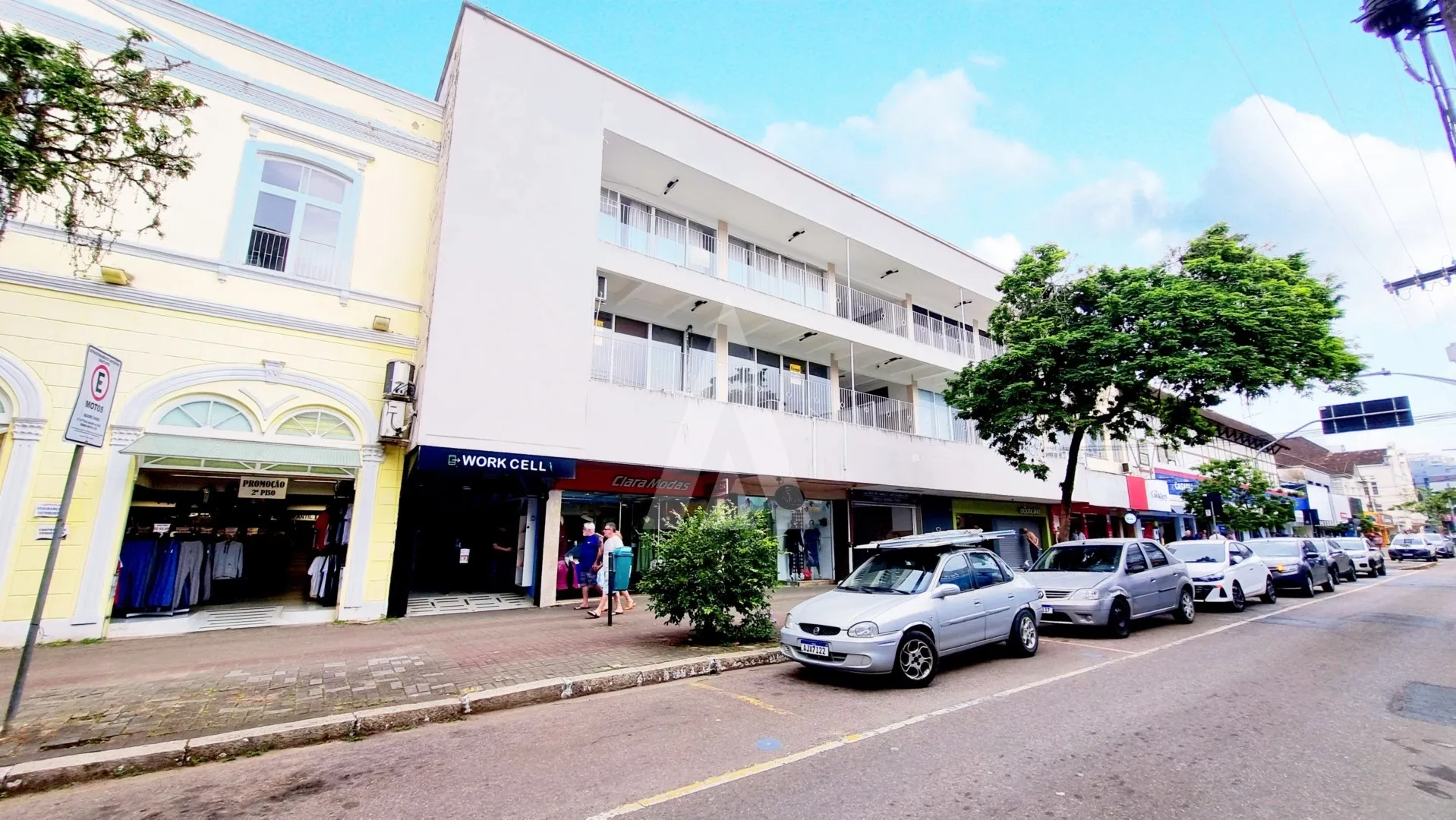 Sala para alugar por R$ 600.00, 23.00 m2 - CENTRO - JOINVILLE/SC — foto 3