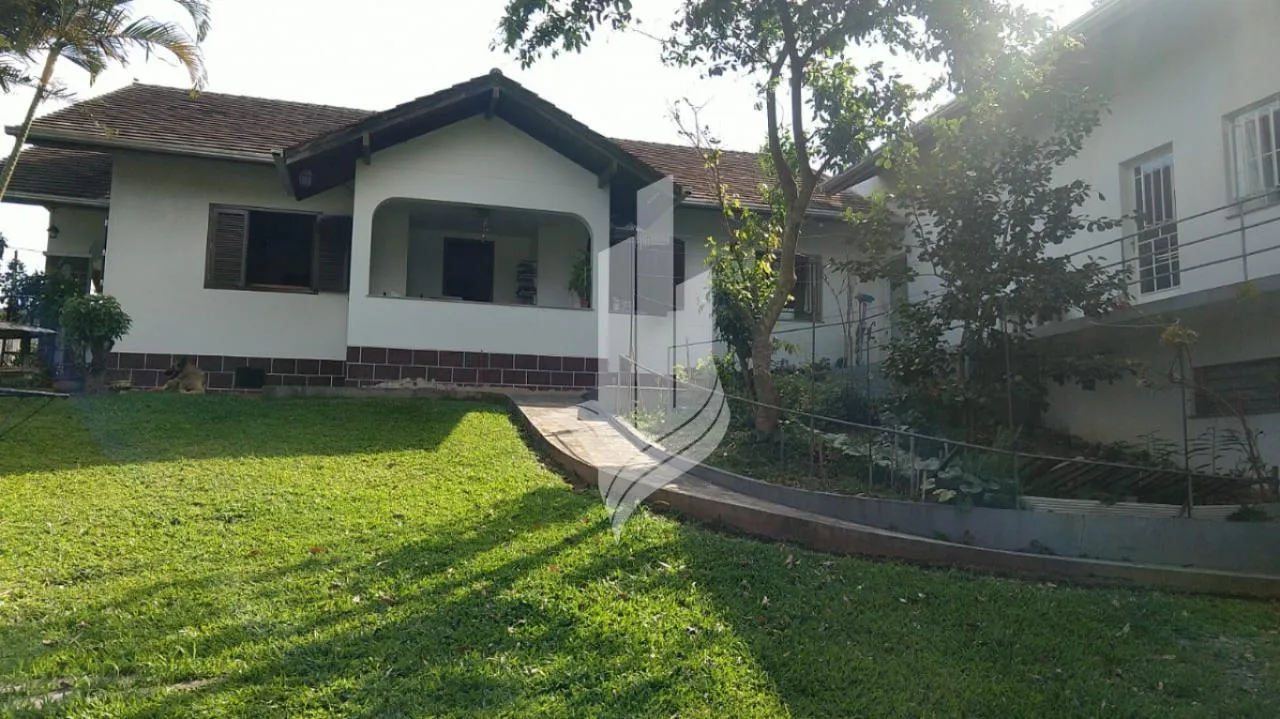 Casa ampla bairro Salto — foto 2