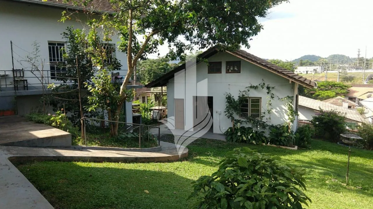 Casa ampla bairro Salto — foto 4