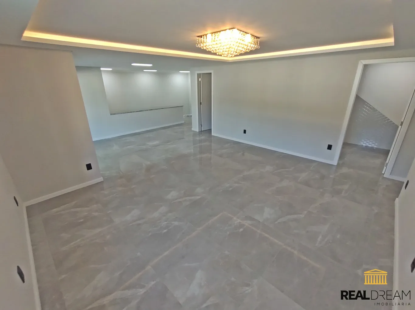 Casa com 5 suítes no loteamento São Francisco em Gaspar SC — foto 4