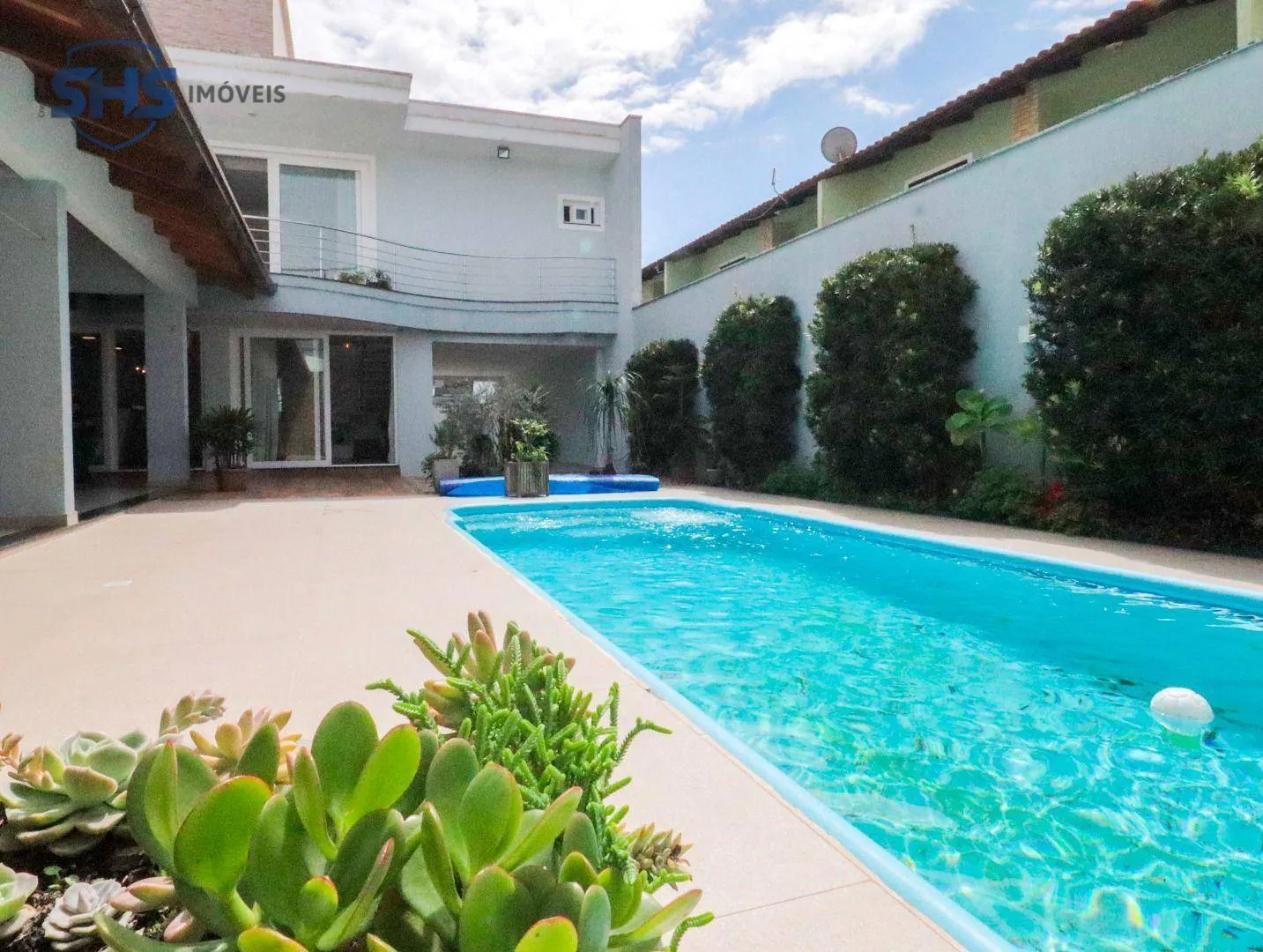 Casa com 4 dormitórios à venda, 298 m por R$ 3.590.000,00 - Centro - Balneário Piçarras/SC - foto 1