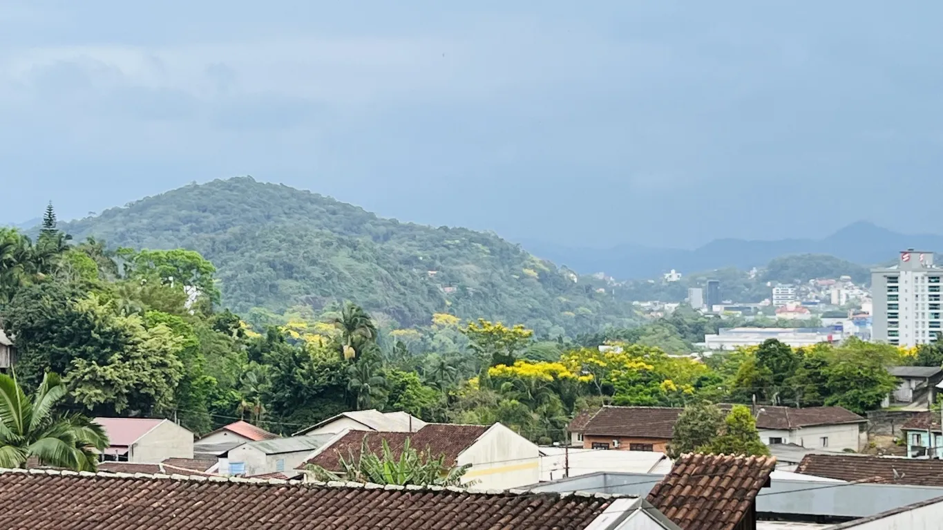 CASA EM BLUMENAU — foto 4