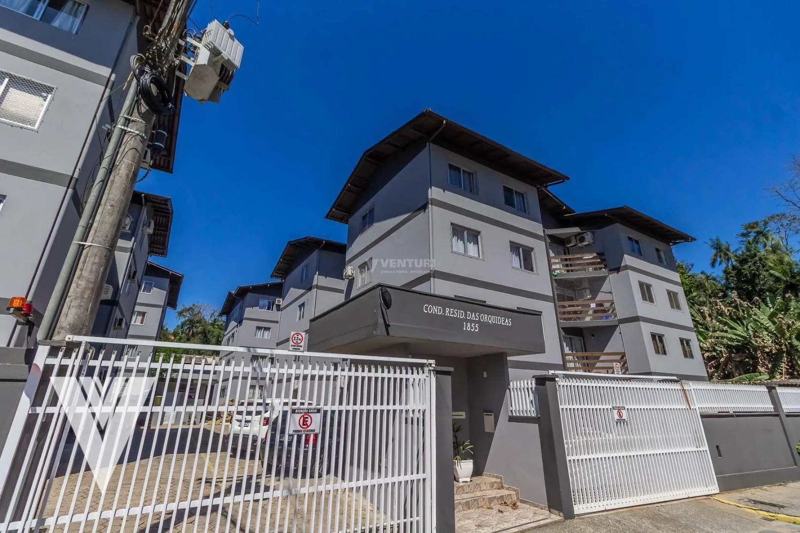 Apartamento com 3 dormitórios à venda, 79 m por R$ 299.000,00 - Água Verde - Blumenau/SC - foto 1
