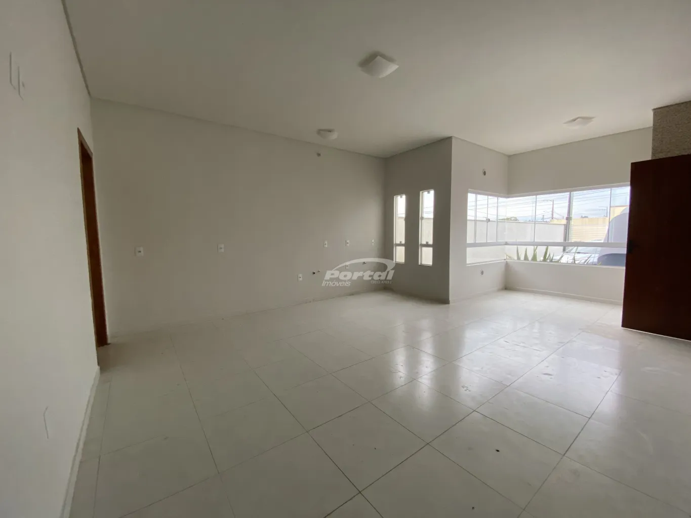 Amplo apartamento térreo em prédio baixo no centro — foto 5