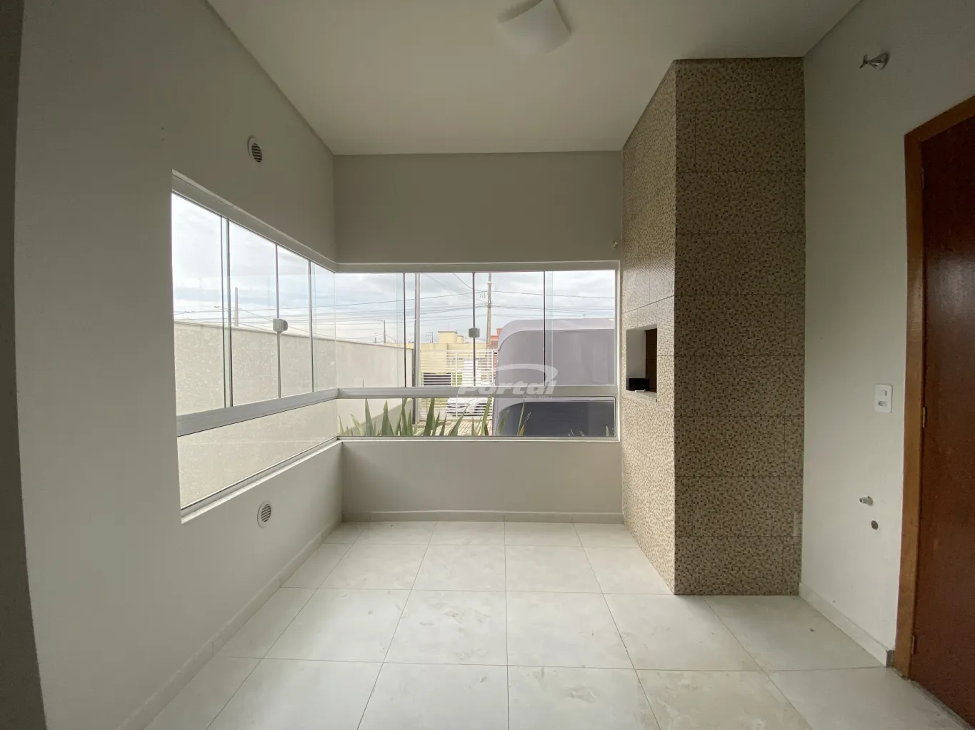 Amplo apartamento térreo em prédio baixo no centro — foto 7