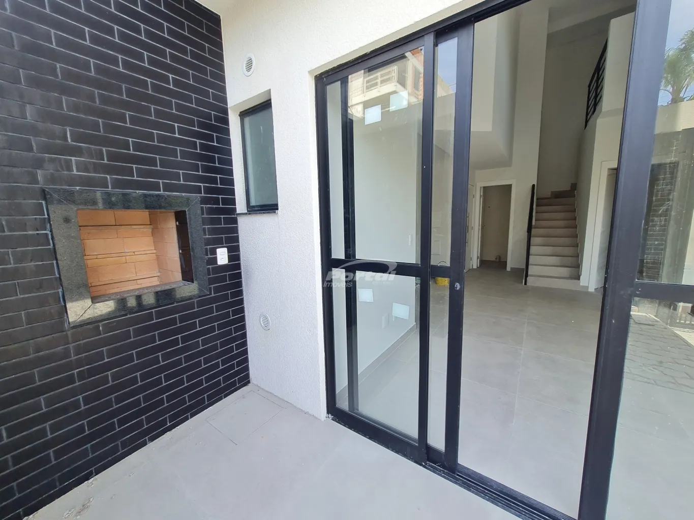 Apartamento Garden com 2 suítes e duas vagas no Constantine Residencial - Praia Canto Grande Mar de Fora/Mariscal, em Bombinhas. Apto térreo duplex com jardim. — foto 6
