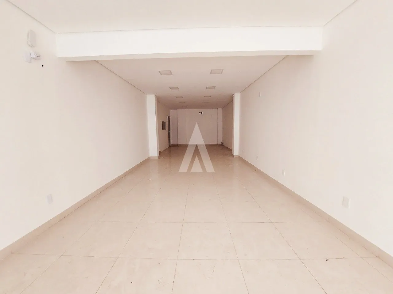 Outros Imóveis à venda, 260m² na região do bairro Centro, próximo à Rua Doutor Marinho Lobo, Joinville — foto 3