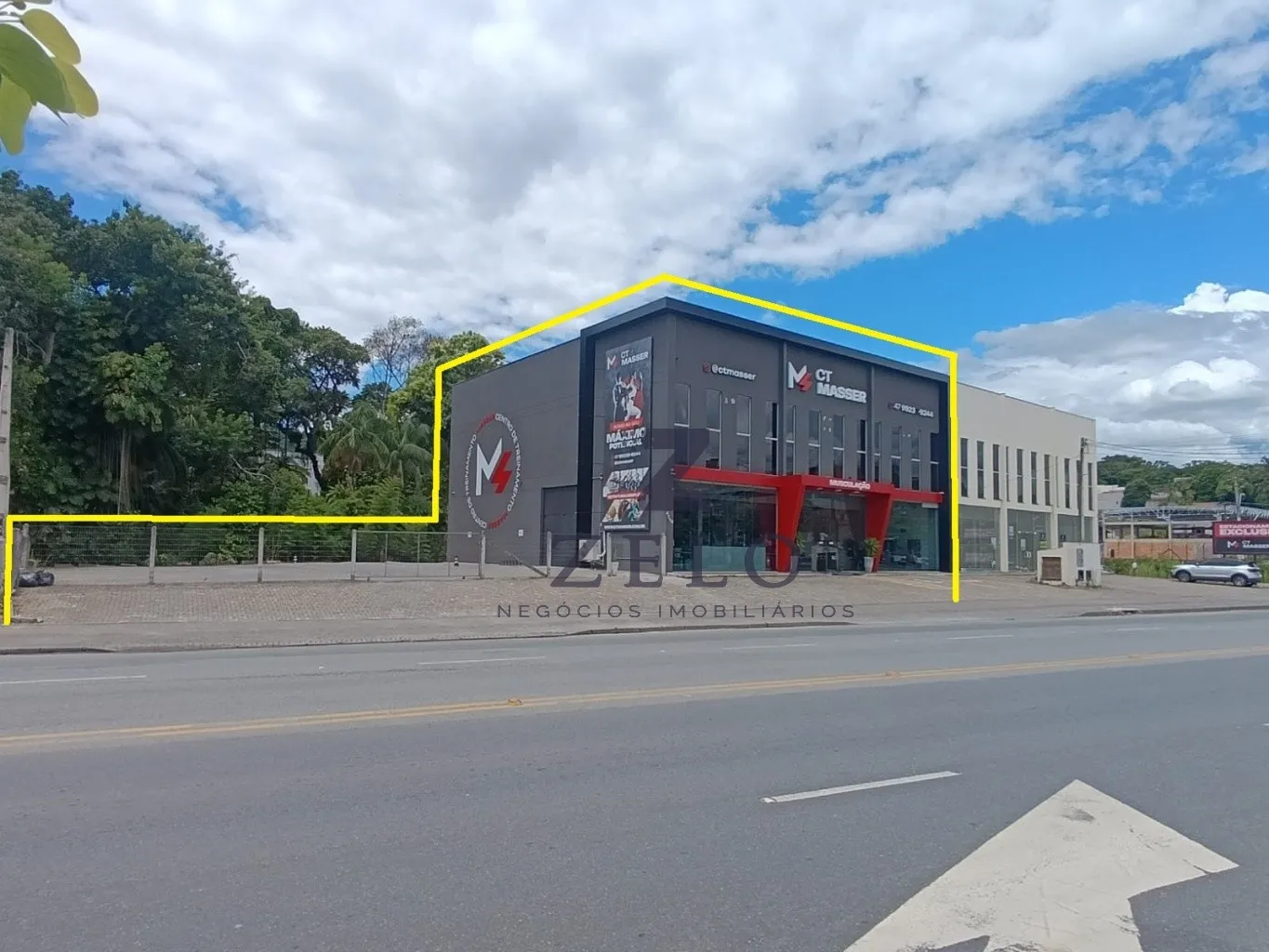 Galpão/Loja Comercial na Rua General Osório - Próximo à Rua Bahia - foto 1
