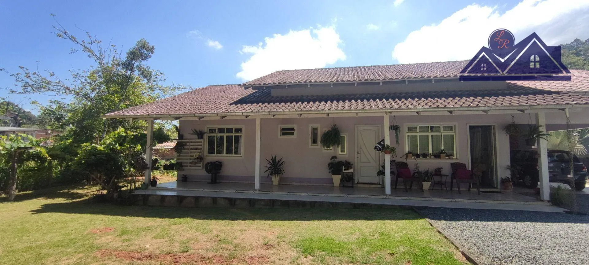 Casa com 3 dormitórios à venda de R$ 700.000,00 por R$ 649.000 - Itoupavazinha - Blumenau/SC - foto 1