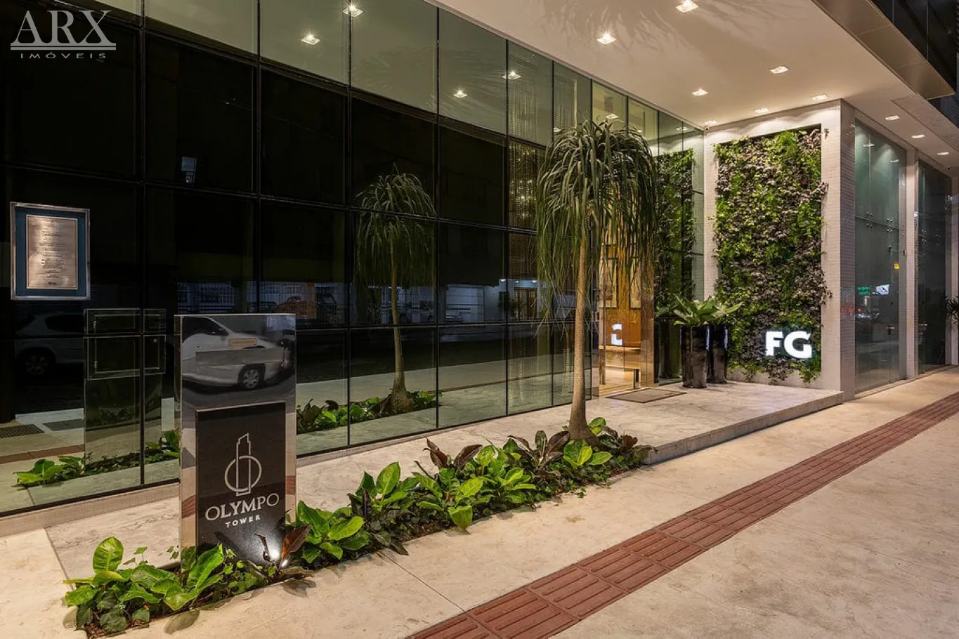 Apartamento mobiliado e equipado no centro de Balneário Camboriú — foto 2