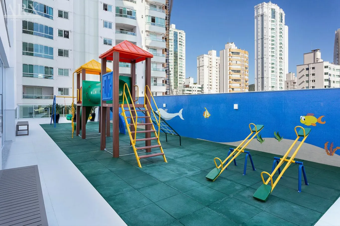 Apartamento mobiliado e equipado no centro de Balneário Camboriú — foto 7