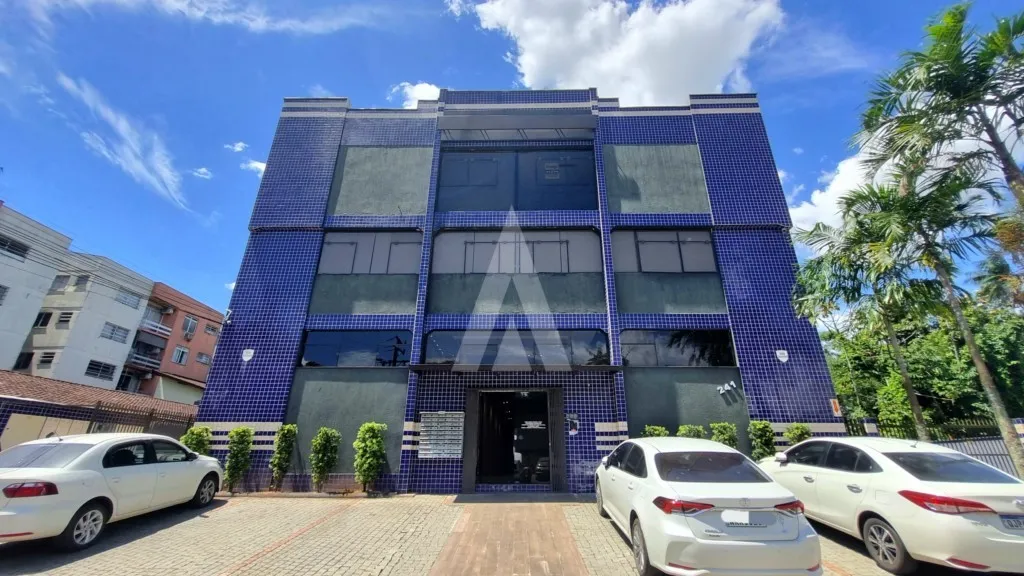 Loja para alugar por R$ 4900.00, 225.00 m2 - SAGUACU - JOINVILLE/SC — foto 4
