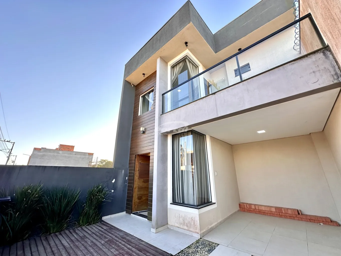 Casa com 3 dormitórios, sendo 1 suíte no bairro Itacolomi em Balneário Piçarra/SC (Cód. 14996) - foto 1