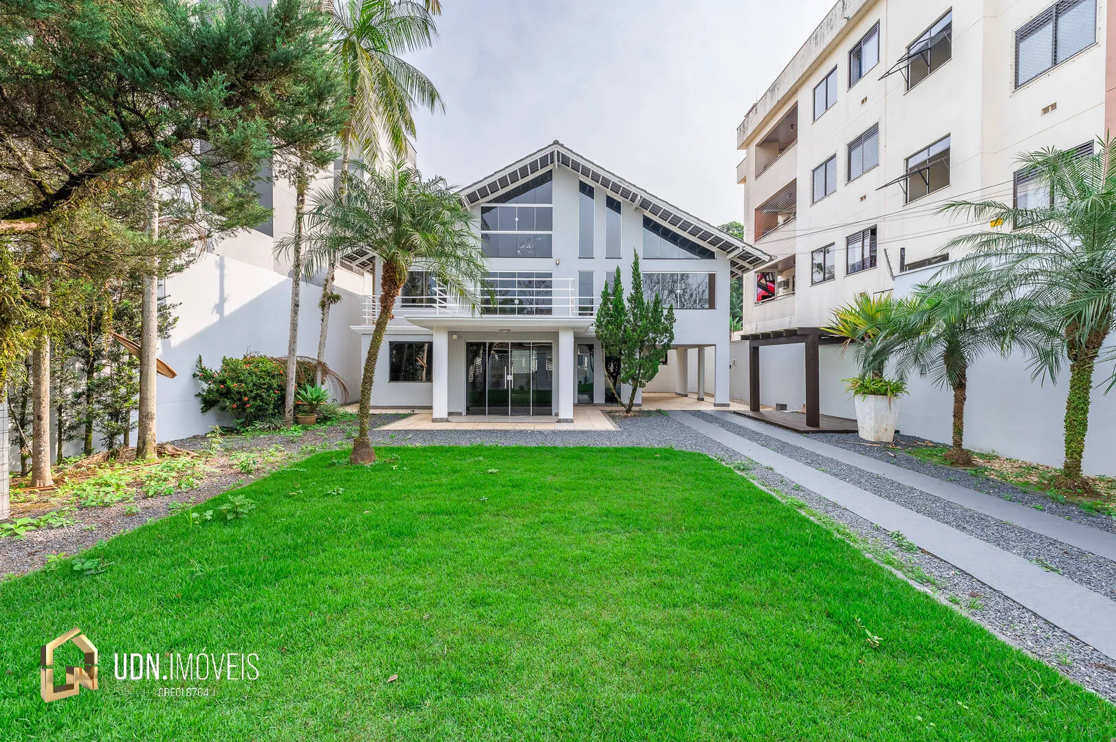 Casa semimobiliada para venda no bairro Velha, Blumenau - SC — foto 2