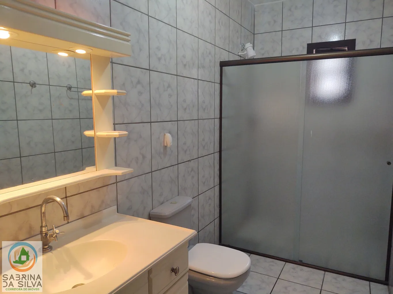 Casa com 3 dormitórios sendo 1 suíte na Itoupavazinha. — foto 7