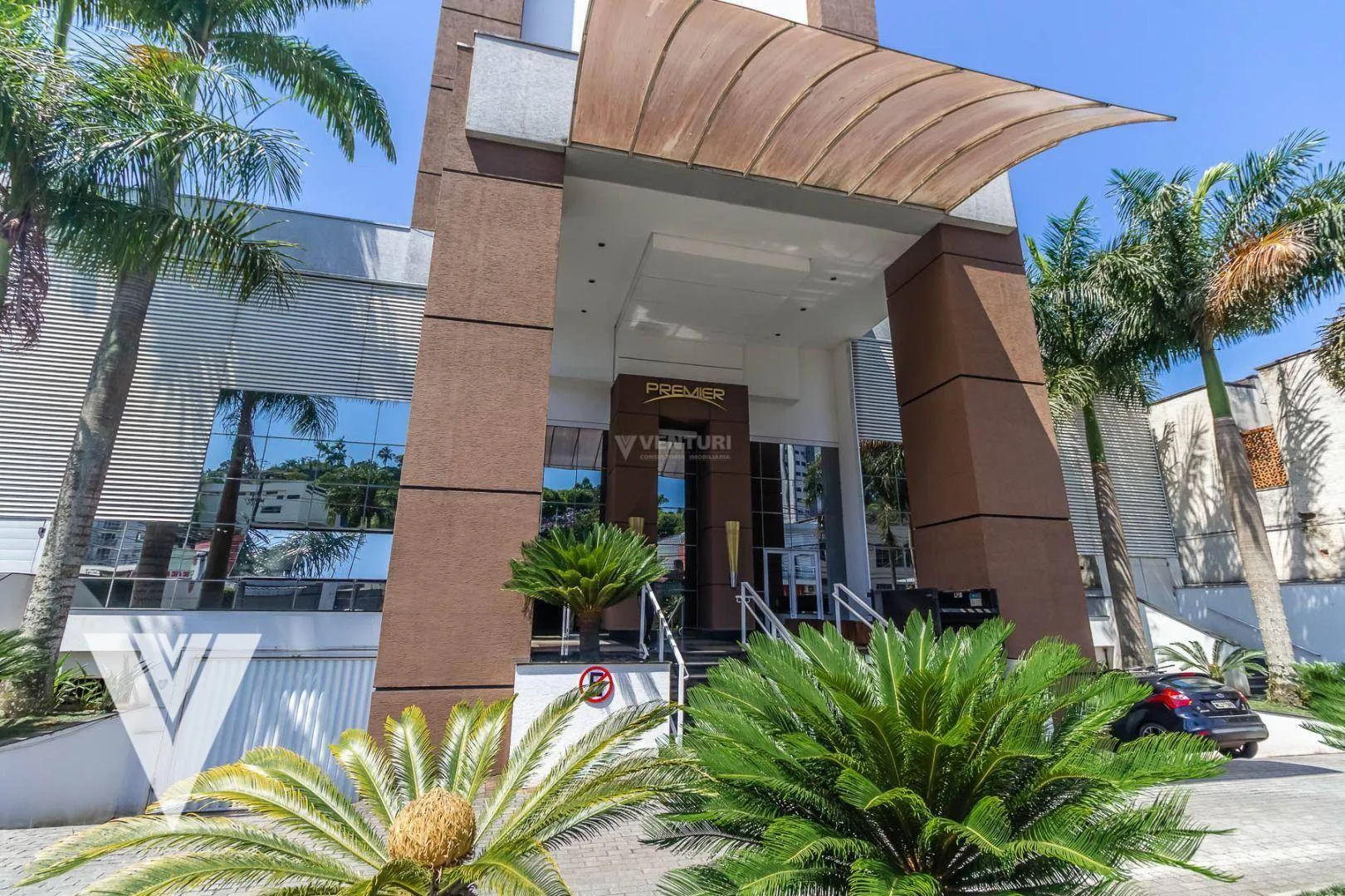 Sala à venda, 248 m por R$ 2.100.000,00 - Centro (Blumenau) - Blumenau/SC - foto 1