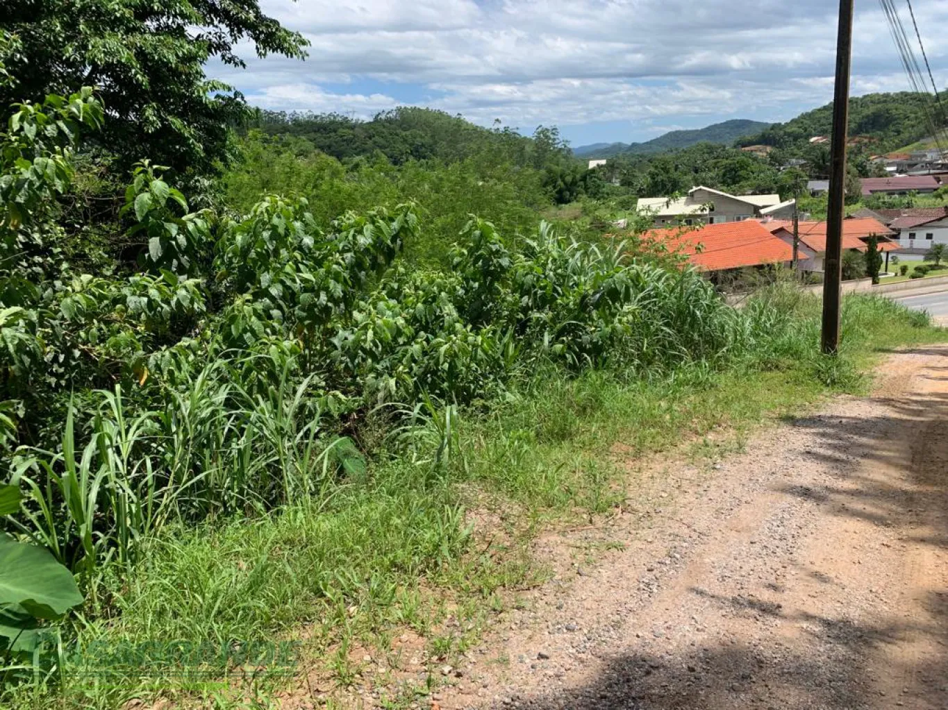 Terreno no bairro Belchior Alto em Gaspar de frente para corredor de serviço, fácil acesso para a BR470. — foto 3