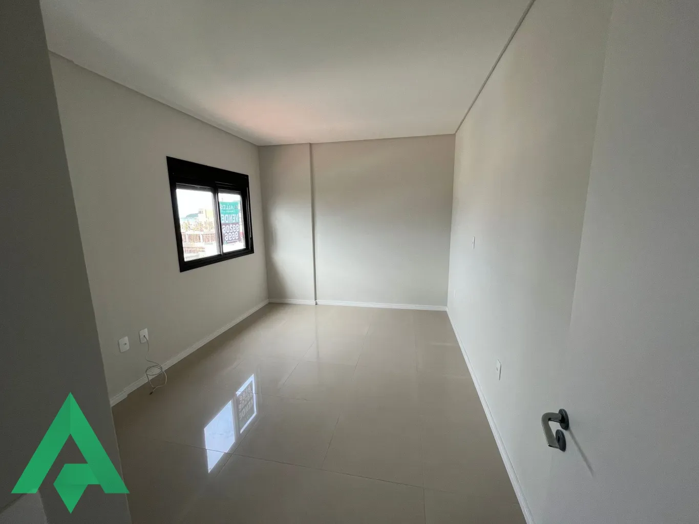 Apartamento de 2 suítesà venda por R$1.100,000,00 - Bairro Canto Grande - Bombinhas/SC! — foto 6